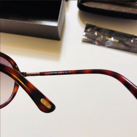 Tom Ford Tamara shades